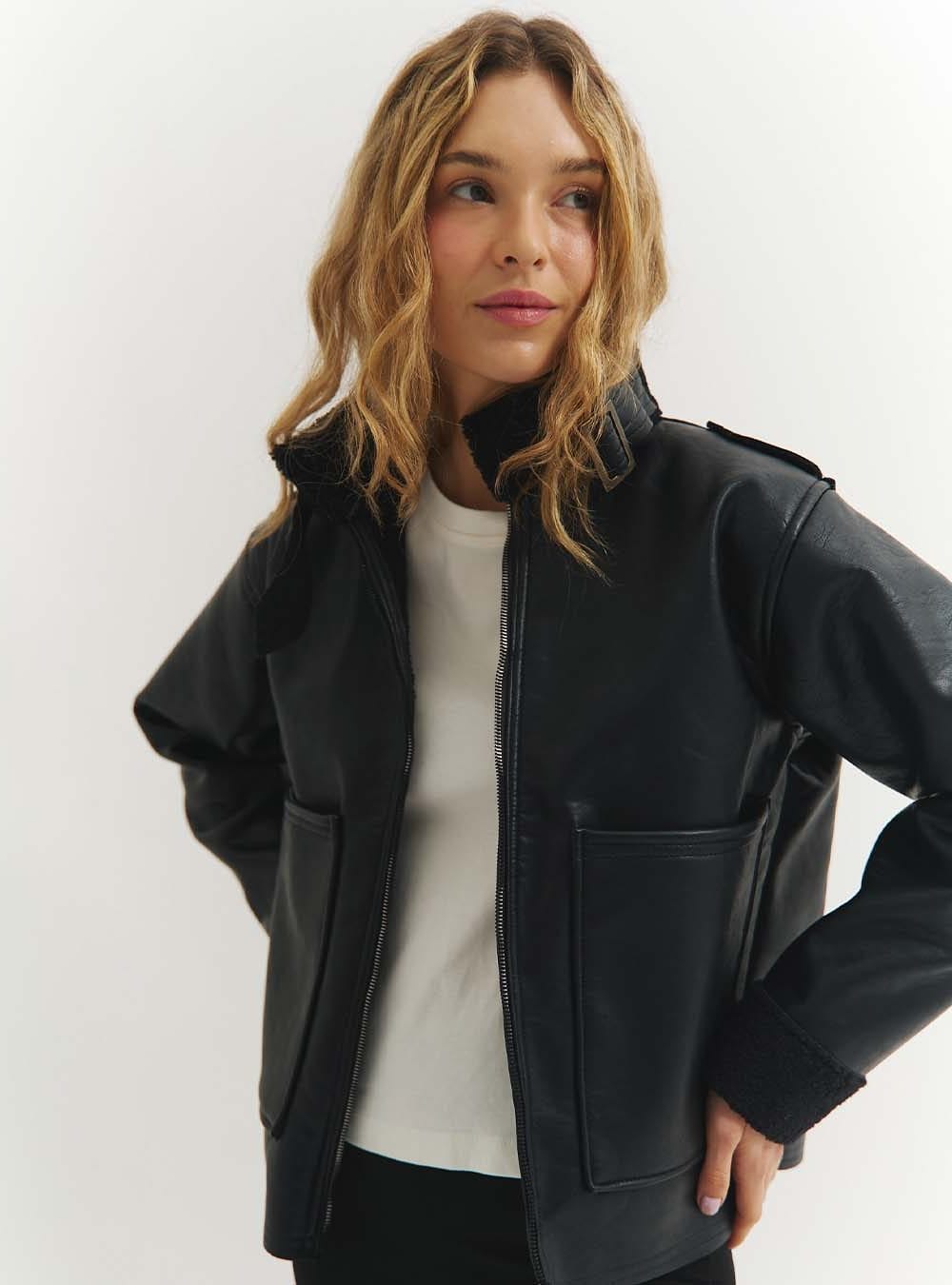 Chaqueta cazadora biker